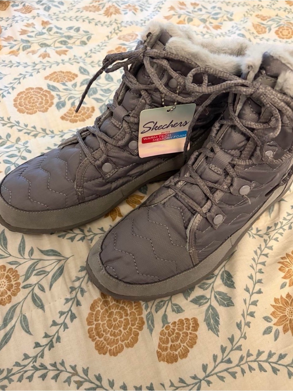 Skechers Quilted Gray Faux-Fur Lace-Up Winter Boots